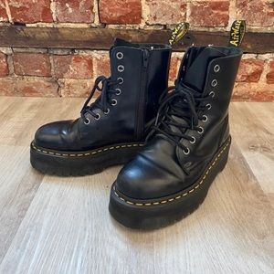 Dr. Martens Jadon Platform US 6